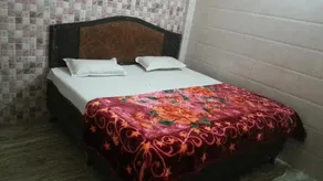 New Hotel Royal Blue 1 - Image 3