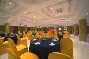 Hotel Manorama - Image 2