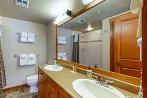 Eagle Springs West 102: Song Sparrow Suite - Image 4