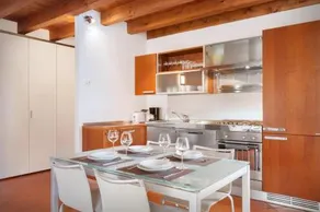 Giallo Limone Apartment With Pool - Image 3