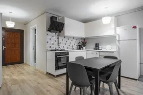 Spacious Central Apartment Crossroads of Transports - Image 2