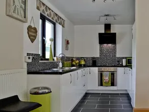 River Cottage - Image 4