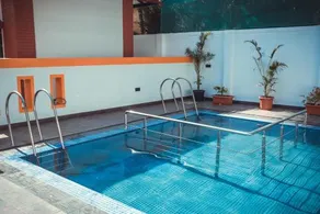 ILIF 2705 Beach Small Wondervilla | Room & Pool - Image 3