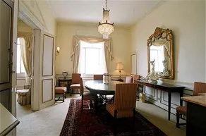 Hotel Gloria - Image 1