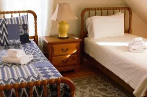 The Bellevue House - Image 4