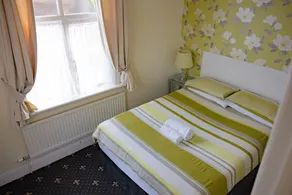Lyndricks House - Image 3
