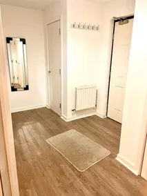 Peaceful Impeccable 2 bed Apartment in Hatfield - Image 4