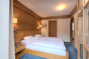 Hotel Garni Almjur - Image 4
