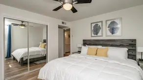 Stylish Arcadia 2-Bdrm with Comfort and Charm - Image 5
