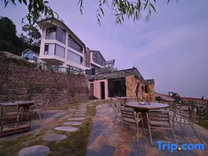 Cheung Kong stone residence - Image 5