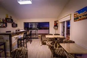 Rosso Hotel - Image 5