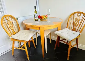 2-bed Apartment in Coleshill - Image 5