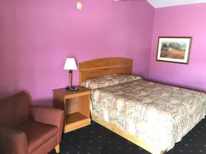 Frontier Motel - Image 2