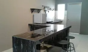 Gray Lodge - Image 3
