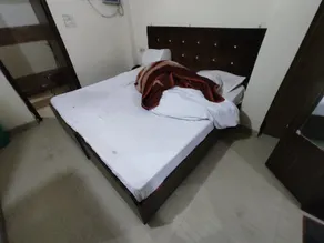 Hotel Shubham By WB Inn - Image 5