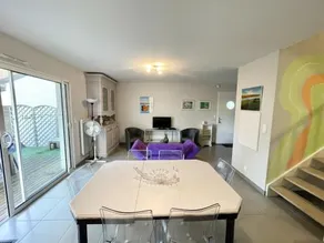 36 Avenue Rosni Jeune 012 - Image 4