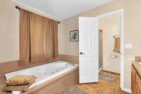 Country Living Retreat - Image 3