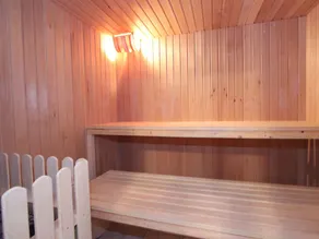 Luxury Chalet with Hot Tub in La Tzoumaz - Image 4