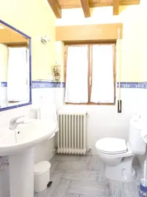 House With 5 Bedrooms In Amaya, With Wonderful City View, Enclosed Garden And Wifi - Image 3