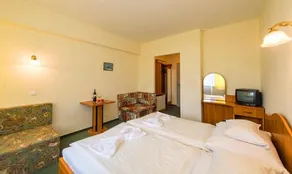Nostra Hotel Siófok - Image 3