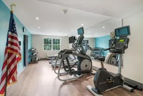 Comfort Inn Plymouth - Image 3