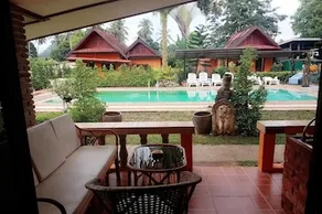 Praewa Villa 5 - Image 2