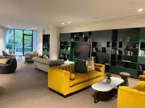 Caulfield Village Apartment - Image 2