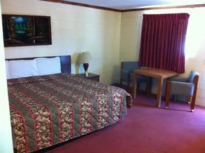 Budget Inn Neosho - Image 4