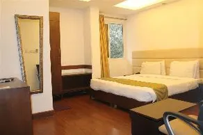 Hotel Asian International - Image 1