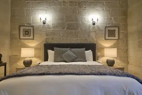 Julesy's BnB - Image 5