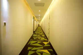 Vatica YangZhou Slender West Lake YangZhou University Teacher's College Hotel - Image 2