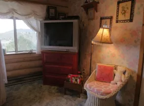Country Garden Studio - Image 2
