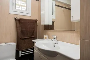 Nest Apartment - Image 2