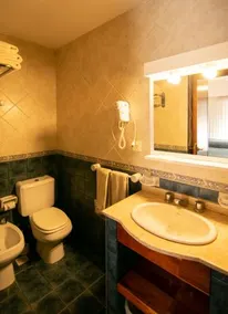 Playa Hotel - Image 2