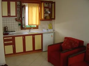 Oasis Apart - Image 5