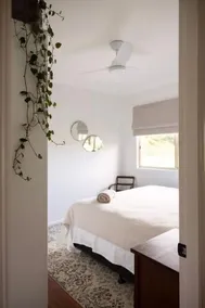 Back Beach Villa - Image 5