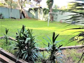 Accommodation Sydney North - Frenchs Forest 3 bedroom 1 bathroom house - Image 3