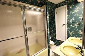 6910 Maples Road - Image 3