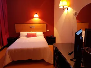 City House Torrelavega - Image 5