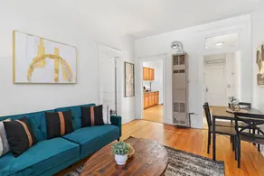 Stylish 2BR - Clark 2 - Image 5