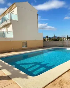 Chalet a estrenar - Playa Oliva Nova. Piscina & Padel - Image 5