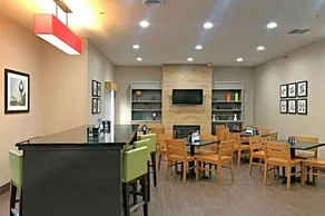 Best Western O Fallon Hotel - Image 2