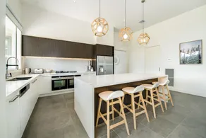 Coastal Chic - Image 5