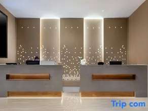 KaiSiTe Hotel - Image 2