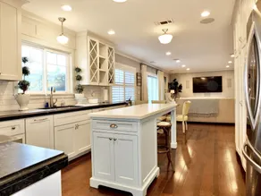 The Perfect Beach House! - Image 3