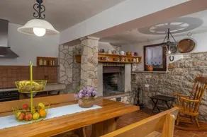 Villa Celeste in Nedescina (Haus fur 8-10 Personen) - Image 3