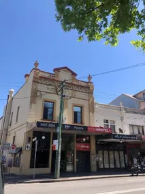 EBS Sydney Hostel - Image 5