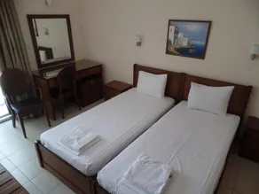 Plage Hotel - Image 3