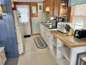 Sunset Shores Limit 4 2 Bedroom Cottage - Image 3