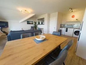 Ultimate Luxury Penthouse overlooking the Beach and The Waves. - Image 4